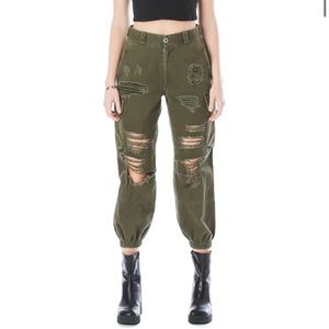 CARMAR BAGGY GRINDED CARGO PANT in Olive